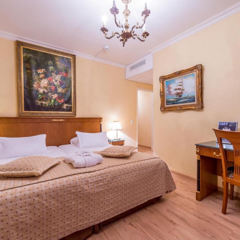 Hotel Century - Chambre Lits Jumeaux - 3
