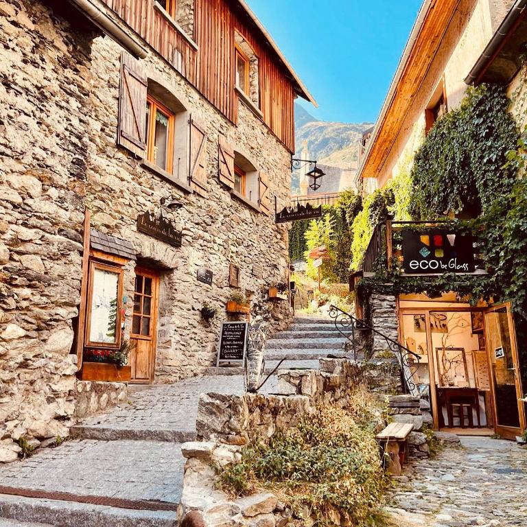 Chalet Le Rêve - Familien-Apartment mit 2 Schlafzimmern - 25