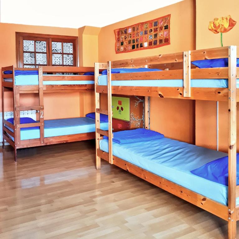 Meiga Backpackers Hostel - Cama en habitación compartida mixta de 8 camas - 4