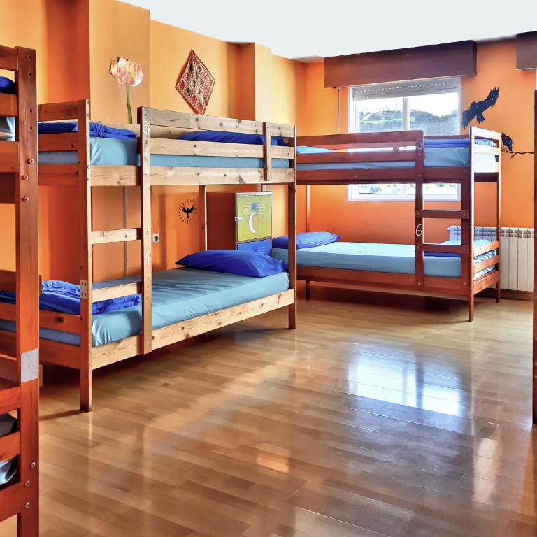 Meiga Backpackers Hostel - Cama en habitación compartida mixta de 8 camas - 5