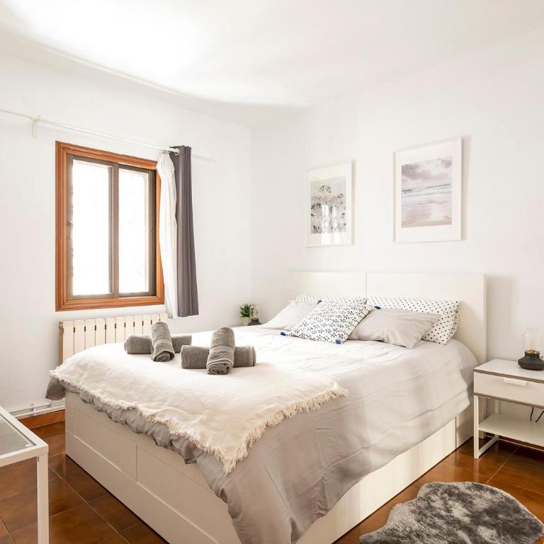 Barcelona Beach Home - Four-Bedroom House - 6