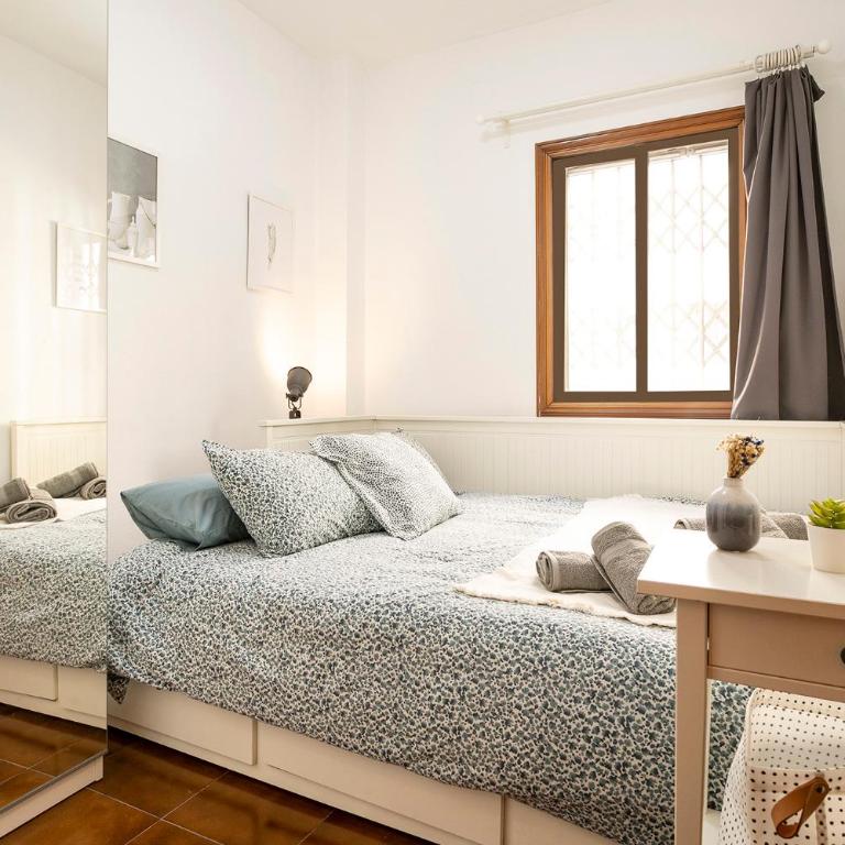 Barcelona Beach Home - Four-Bedroom House - 14