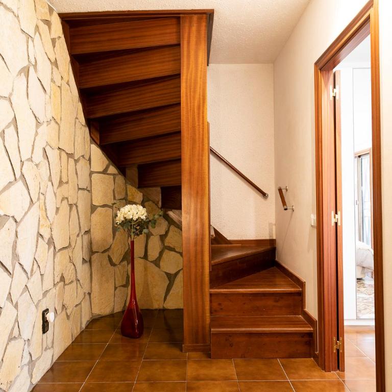 Barcelona Beach Home - Four-Bedroom House - 17