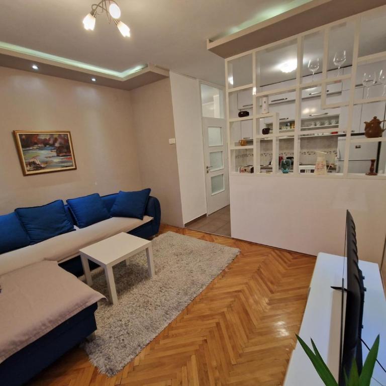 Your place in Podgorica - Apartman sa 1 Spavaćom Sobom - 1