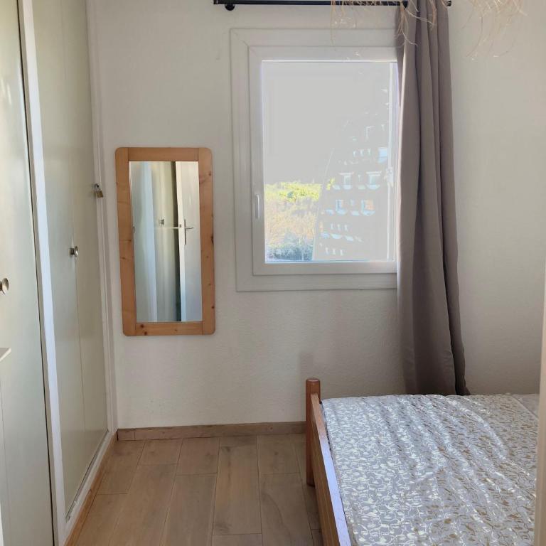 Etoile dorée, vue mer, plage, clim, commerces, 3 étoiles - One-Bedroom Apartment - 5