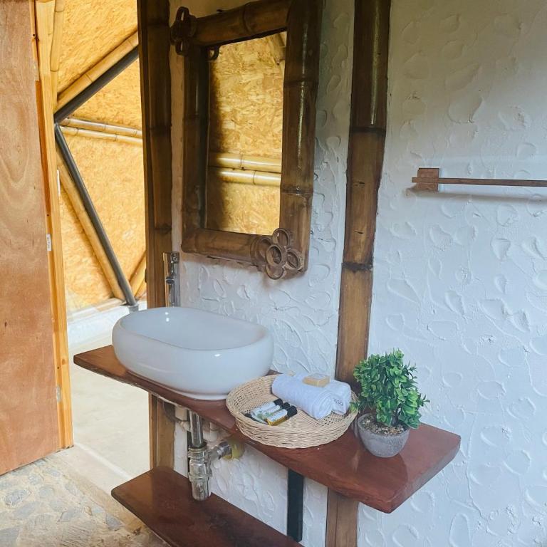 Ecofuratena Glamping & Experience - Bungalow Deluxe con vistas al jardín - 6