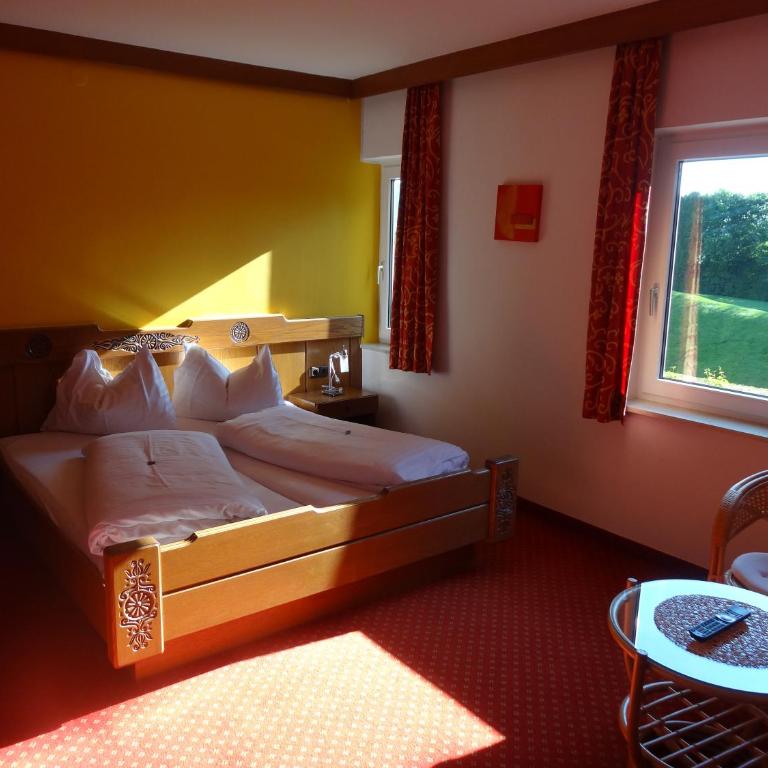 Seepension Kakl - Doppelzimmer mit Balkon - 1