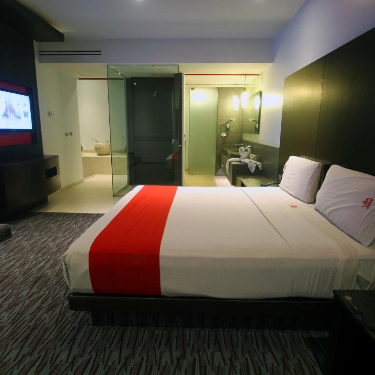 Motel Via - Suite with Private Pool - 14