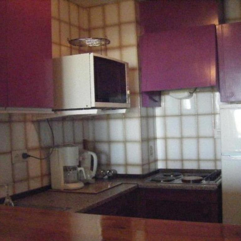 Apartamento en Empuriabrava para 4/6 personas, a 800m de la playa, con terraza y aire acondicionado - ES-204-4 - Apartamento - 3
