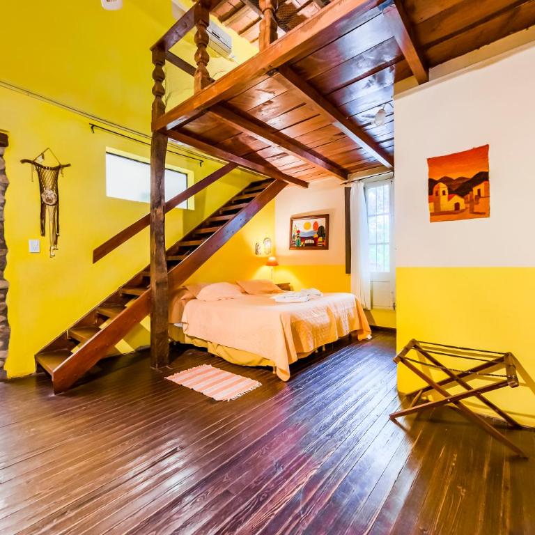 Posada El Pucara - Family Room - 4