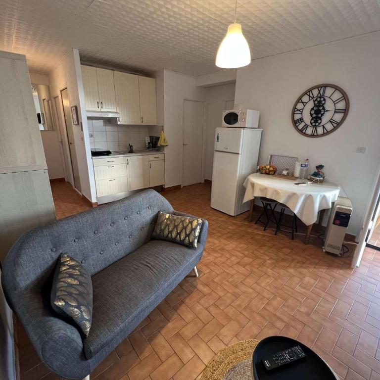 T2 Climatisé, Loggia Ensoleillée, Parking Privé, à 550m de la Plage - Valras-Plage - FR-1-701-54 - Appartement - 8
