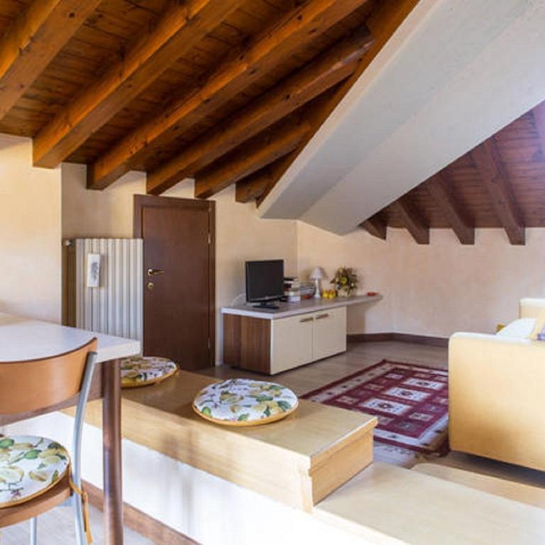 Casa di Alice - Appartamento con Vista Lago - 6