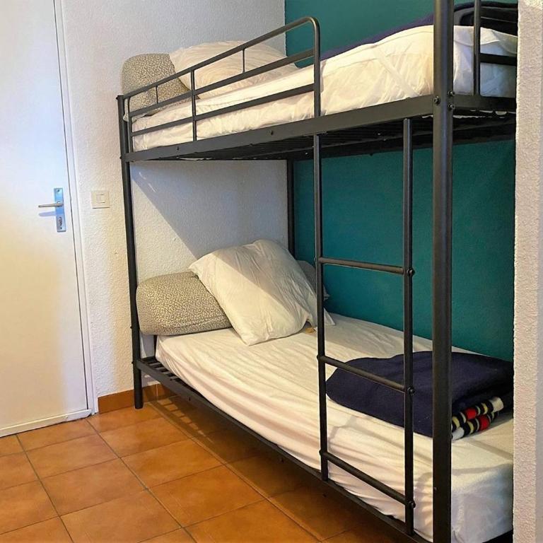 Studio au Lavandou, Proche Plage, Terrasse, Parking Privatif, 4 Couchages - FR-1-251-236 - Appartement (4 Adultes) - 7