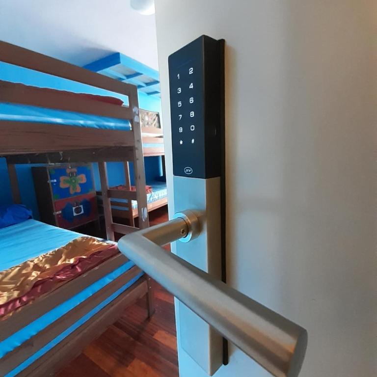 Meiga Backpackers Hostel - Cama en habitación compartida mixta de 8 camas - 8