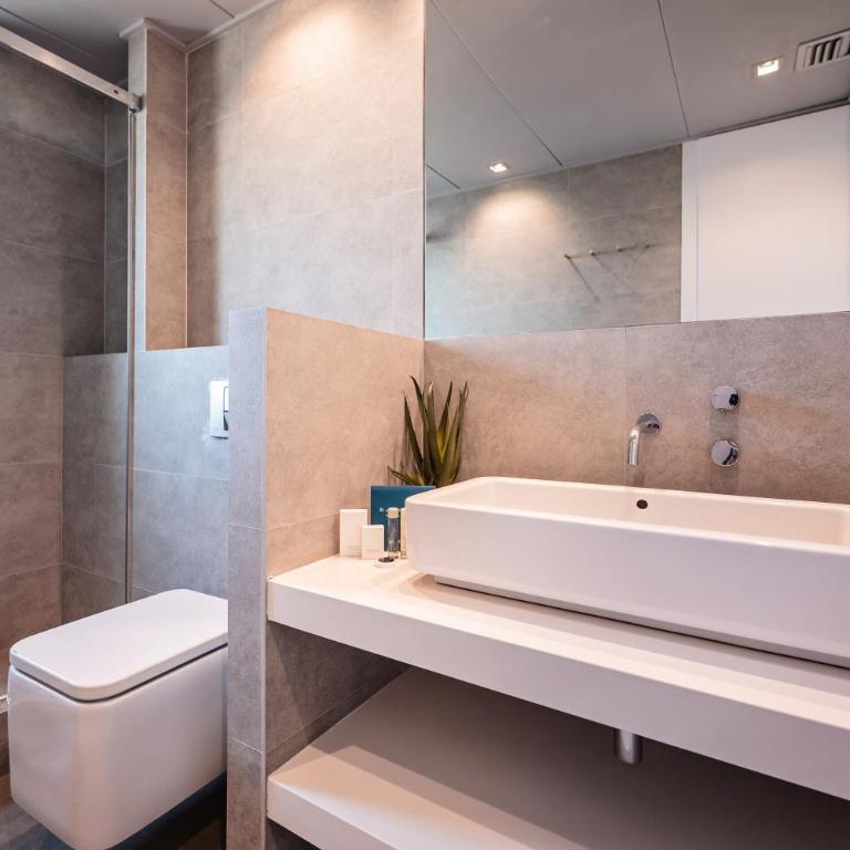 Sweett - Casa Palau - Two-Bedroom Apartment - 11