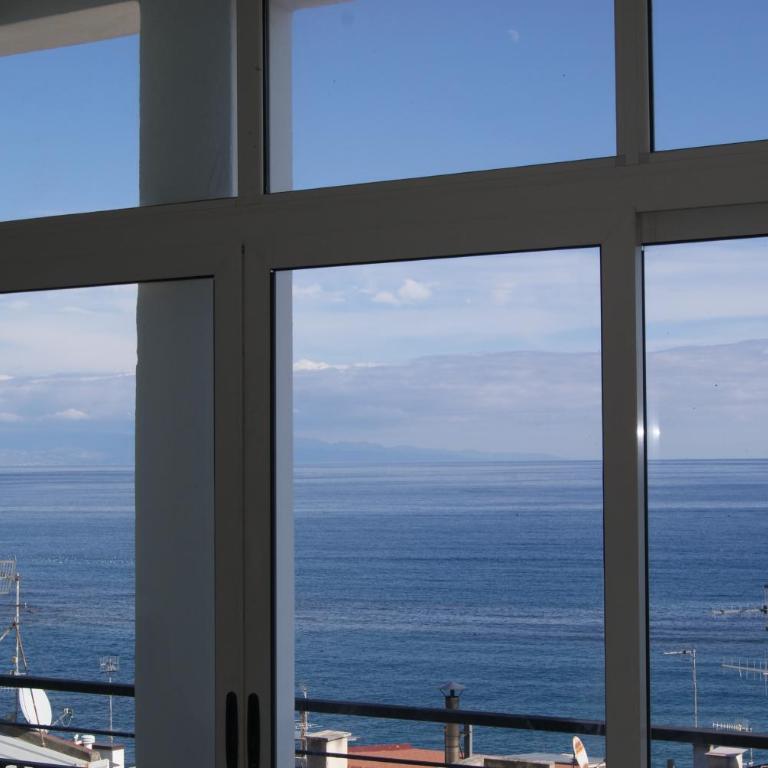 Donna Sicilia Giardini - Appartamento con 2 Camere da Letto - 10