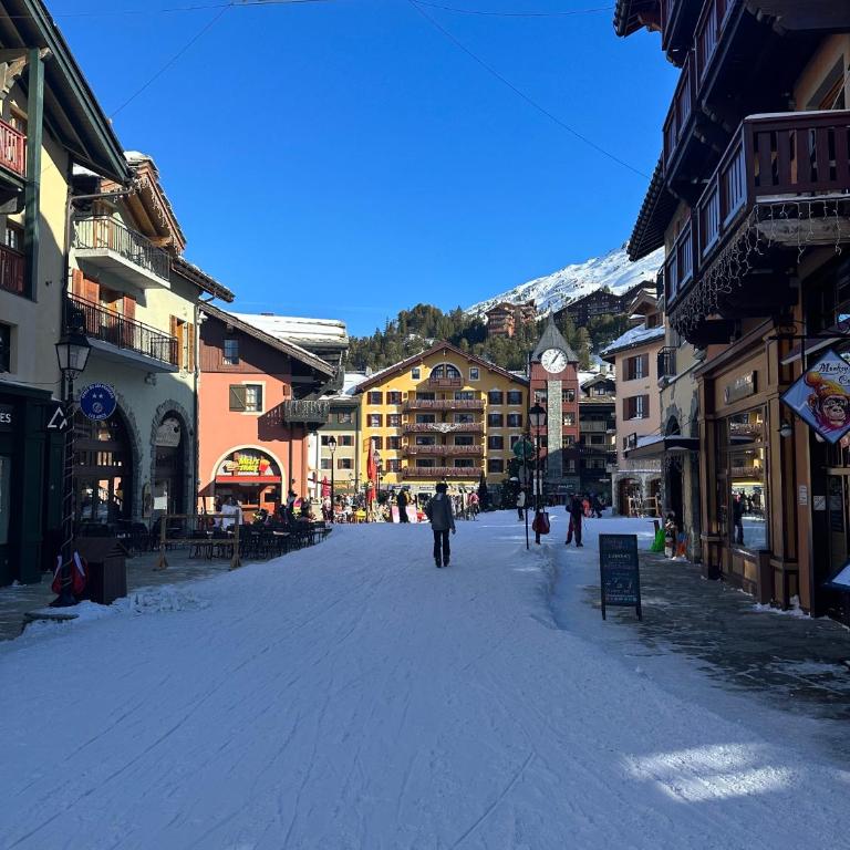 Stylish ski-in ski-out 3 bed apartment, Arc 1950 - Apartment mit 3 Schlafzimmern - 22