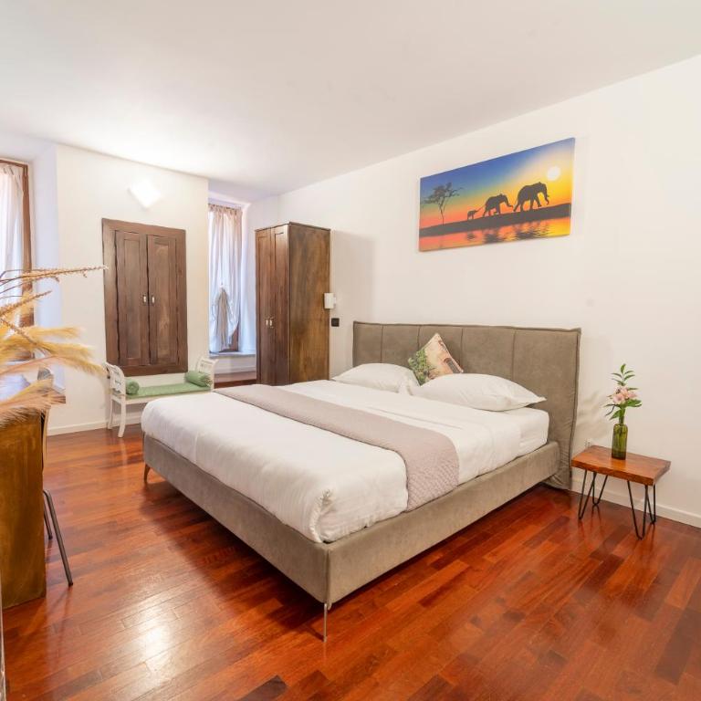 Aurelia Luxury - Piazza delle Erbe - Camera King - 1