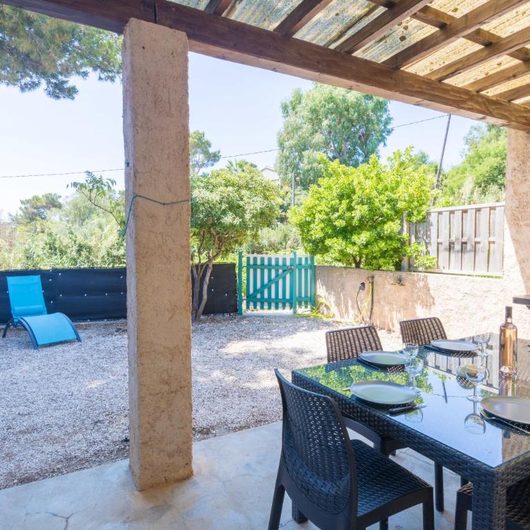 Le Mas, maison au charme provençale idéalement située entre mer et vignes - Two-Bedroom House - 21