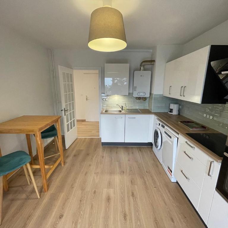 Vue Lac, Central et Contemporain - Appartamento con 2 Camere da Letto - 4