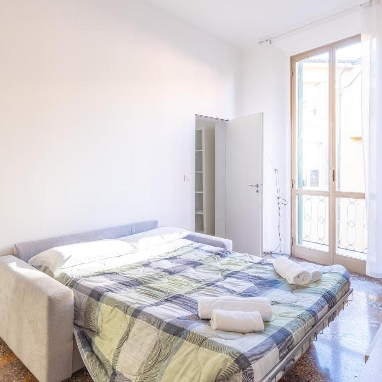 Nel Ghetto, Bologna by Short Holidays - Two-Bedroom Apartment - 11