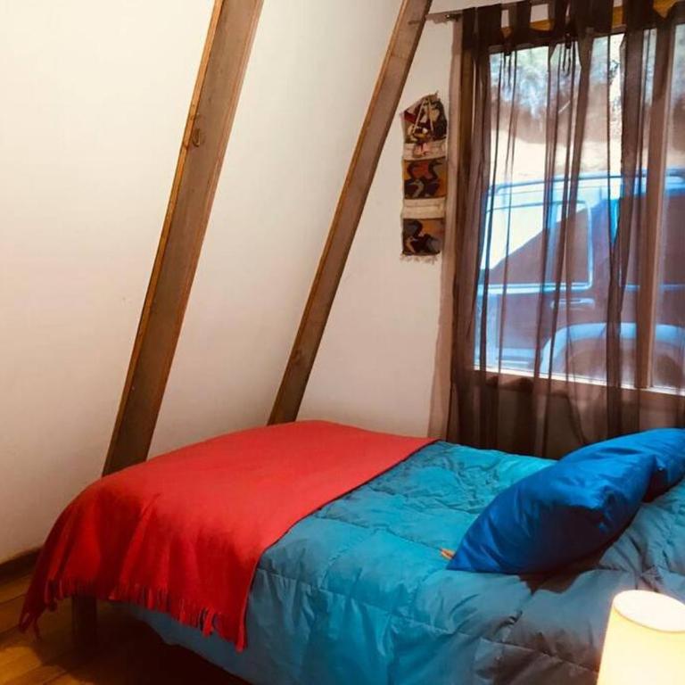 Refugio del Pollux- Coyhaique- Orillas Lago Pollux - Three-Bedroom Chalet - 36
