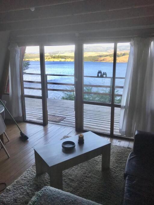 Refugio del Pollux- Coyhaique- Orillas Lago Pollux - Three-Bedroom Chalet - 4
