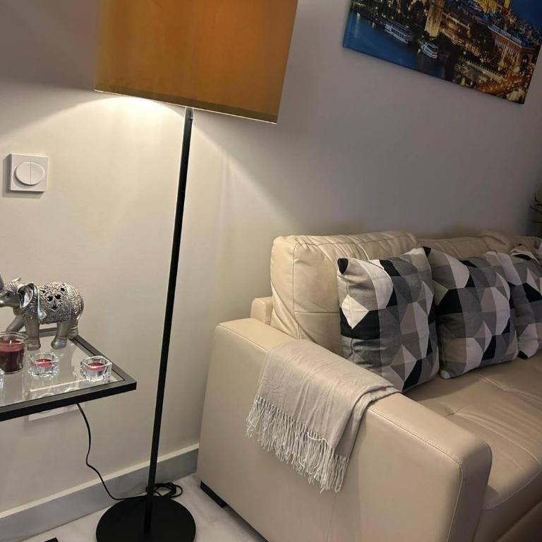 Apartamento Fibes-Congresos Parking Gratis - Apartamento de 1 dormitorio - 12