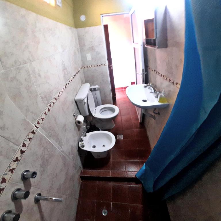 Hosteria Andina - Habitación Triple con baño privado - 3