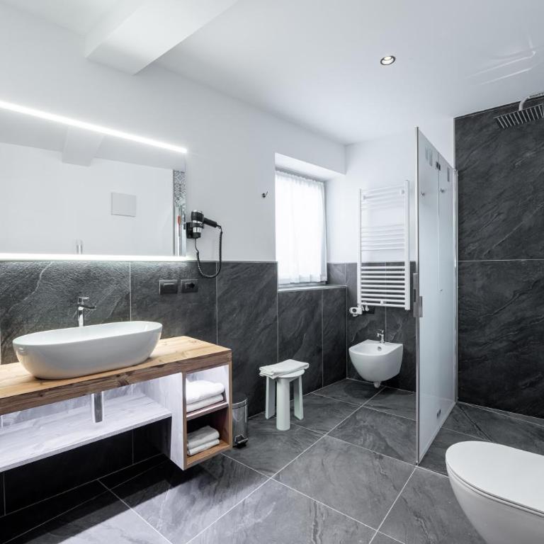 Albergo Garni Edy (B&B) - Junior Suite con Balcone - 1
