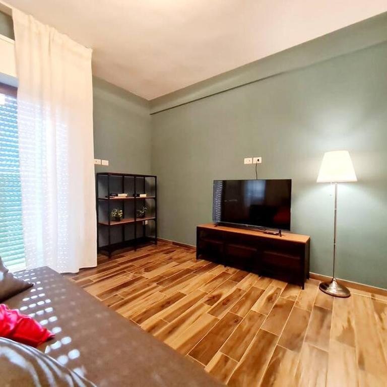 Meligunis - One-Bedroom Apartment - 15