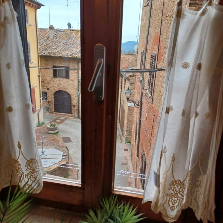 ACCOGLIENTE CASA TOSCANA vicina a FIRENZE e SAN GIMIGNANO - Appartamento con 1 Camera da Letto - 14