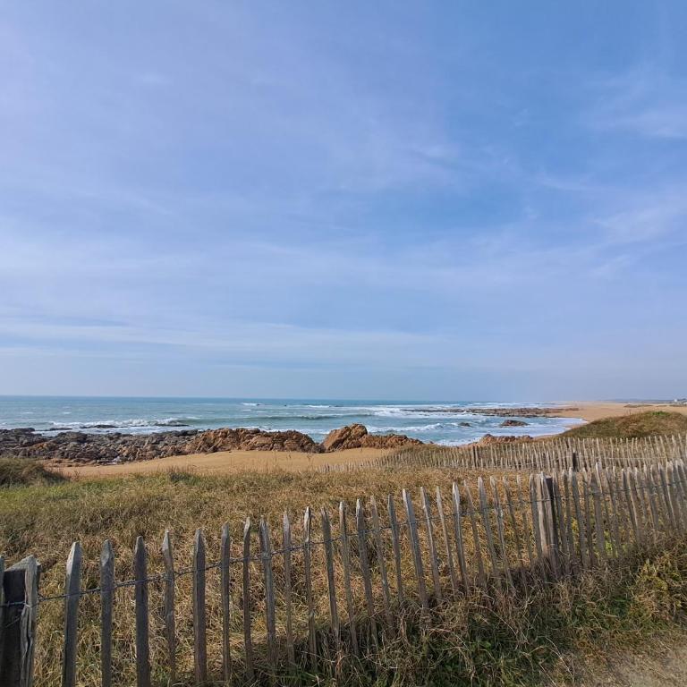 Appartement T3 - Vue Mer - La Chaume - Au calme - La Clé Chaumoise - Two-Bedroom Apartment - 24