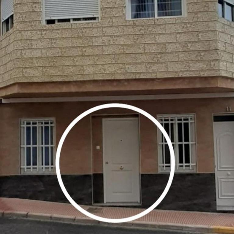 PLANTA BAJA EN SANTA POLA - Casa de 3 dormitorios - 3