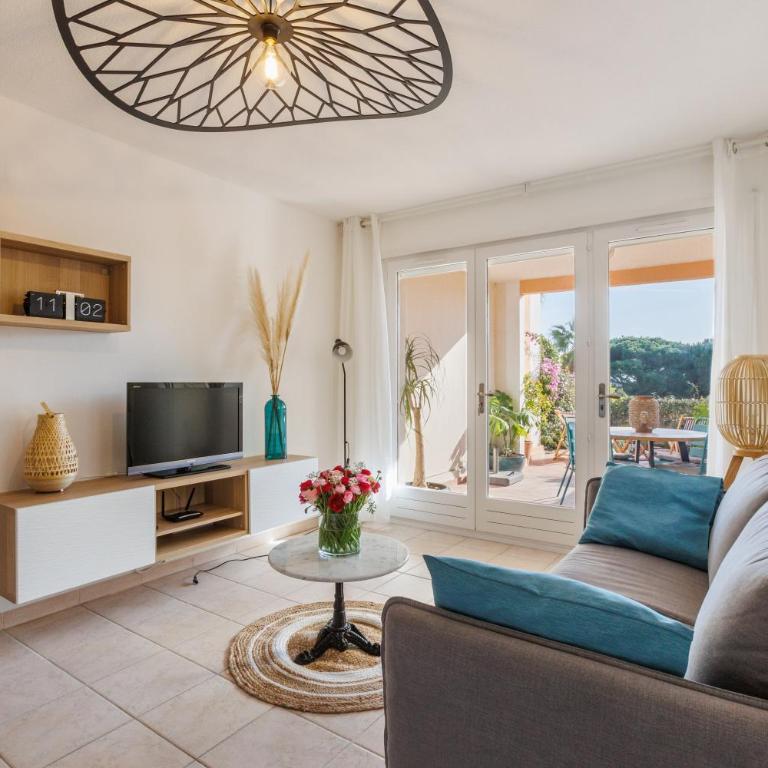 Appartement avec jardin, clim & piscine - Proche plages et randos, parking privé - La Girelle - Apartment mit 1 Schlafzimmer - 1