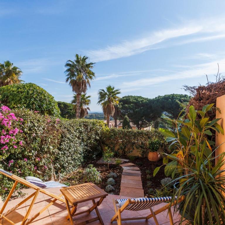 Appartement avec jardin, clim & piscine - Proche plages et randos, parking privé - La Girelle - Apartment mit 1 Schlafzimmer - 13