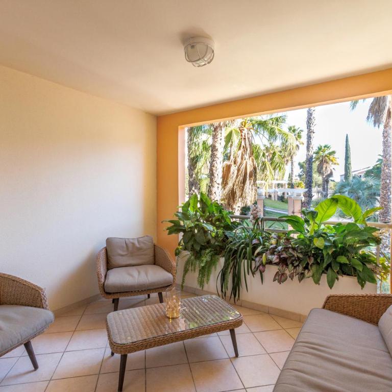 T3 avec terrasse, parking & piscine - Proche plages et randos - Le Mérou - Appartamento con 2 Camere da Letto - 3