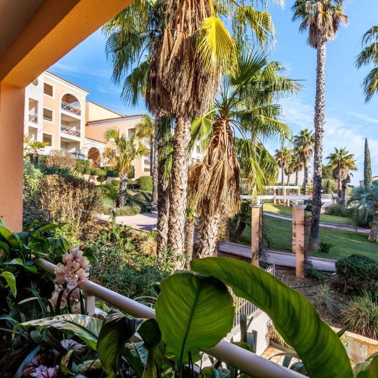 T3 avec terrasse, parking & piscine - Proche plages et randos - Le Mérou - Appartamento con 2 Camere da Letto - 4
