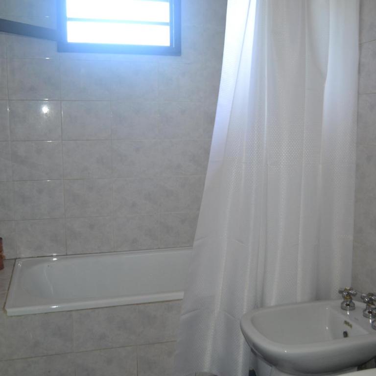 Departamento Córdoba zona norte a mts de Sanatorio Allende Cerro Hospital Privado y estadio Kempes - Apartamento de 1 dormitorio - 15