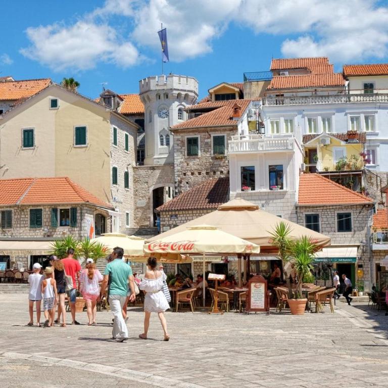 Beachside Studio with Sea View - Herceg Novi - Studio with Sea View - 47