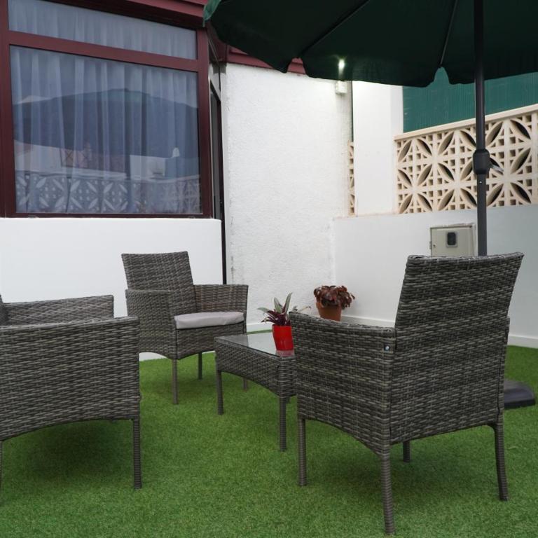 ROSET - Three-Bedroom House - 22