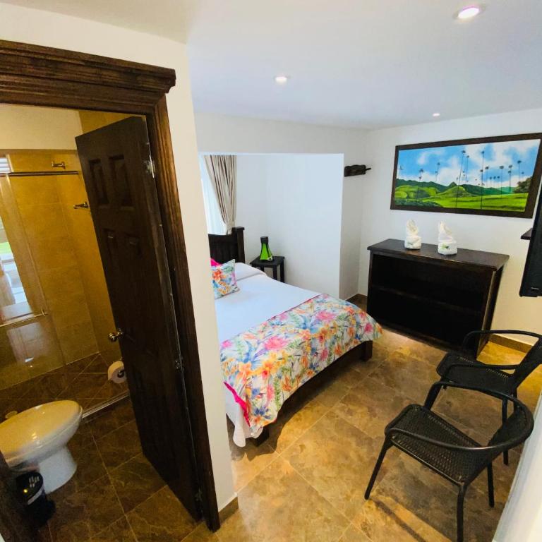 Hotel Boutique Palmas de Salento - Habitación Doble con baño privado - 4