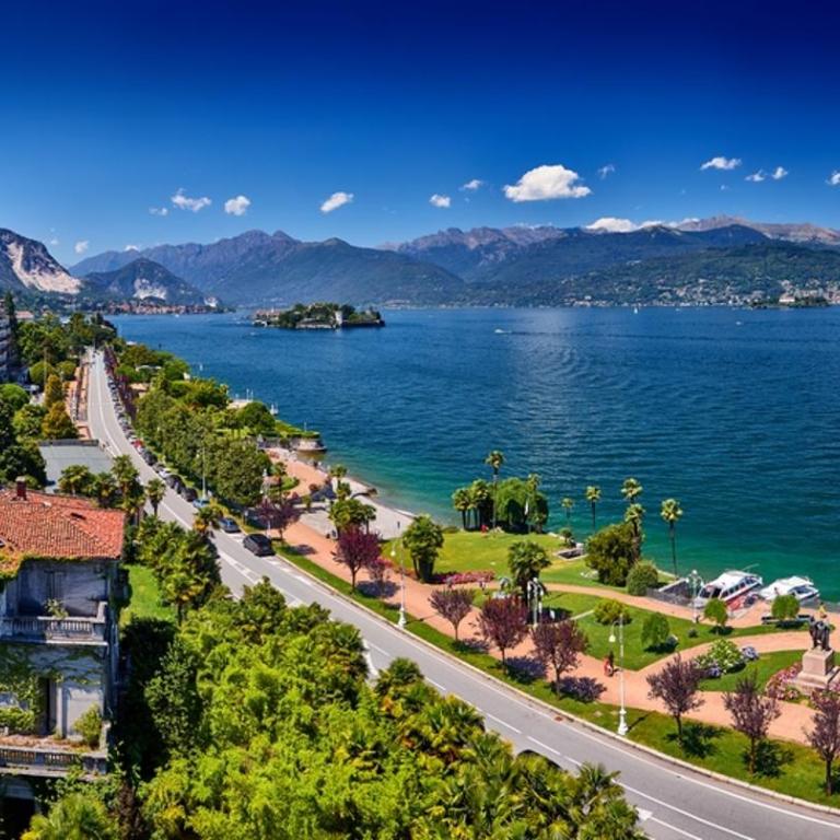 Your Dream on Lake Maggiore: Historic House e Private Jacuzzi - Casa con 3 Camere da Letto - 22