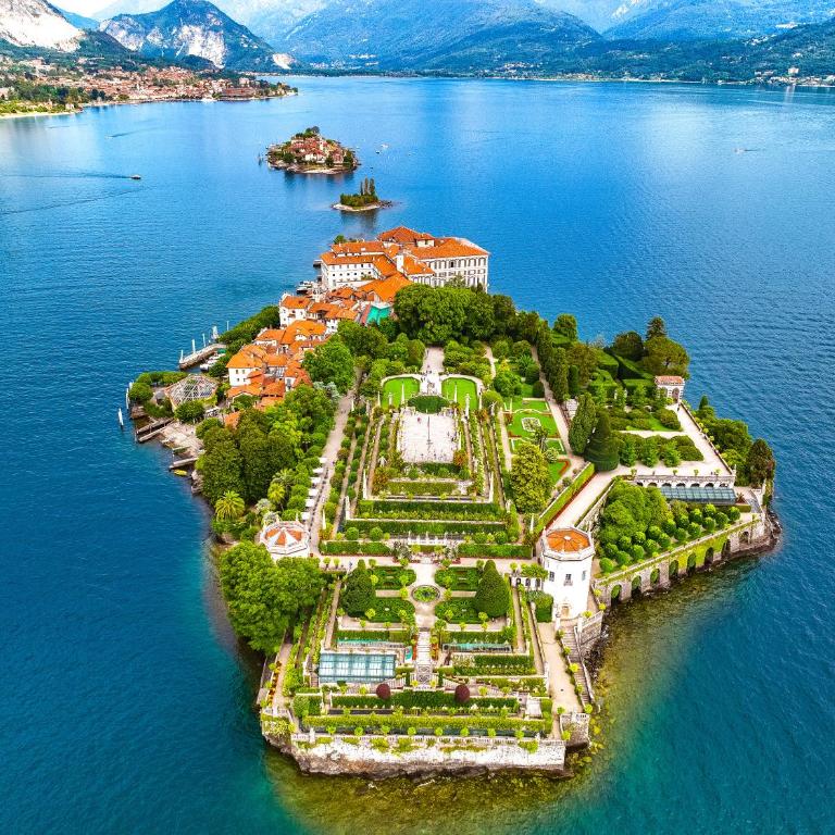 Your Dream on Lake Maggiore: Historic House e Private Jacuzzi - Casa con 3 Camere da Letto - 24