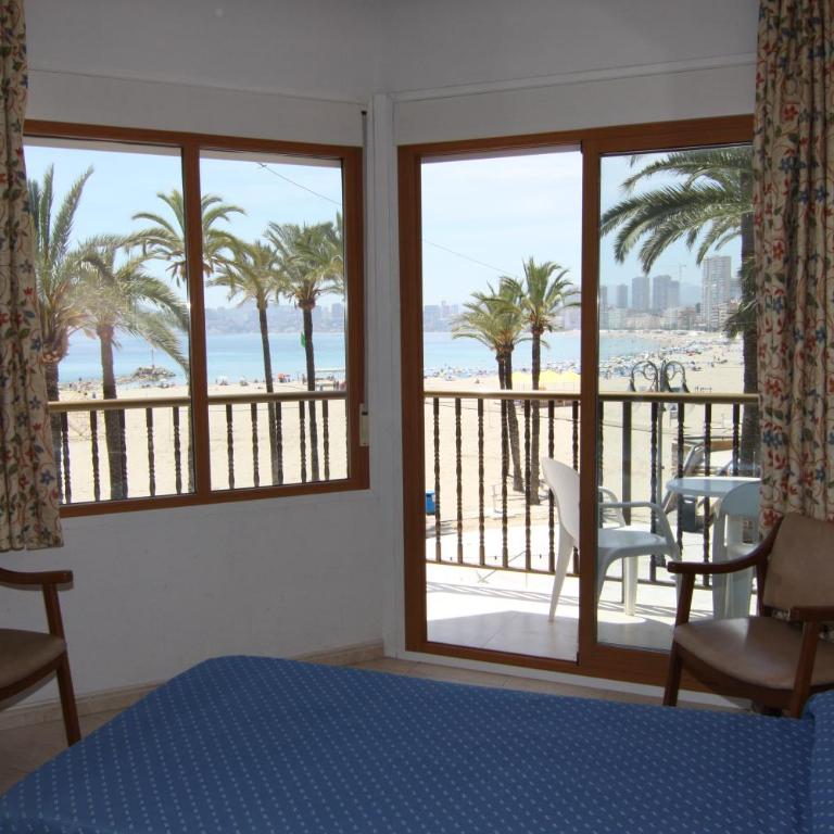 Hotel Colón - Double or Twin Room with Sea View - 14
