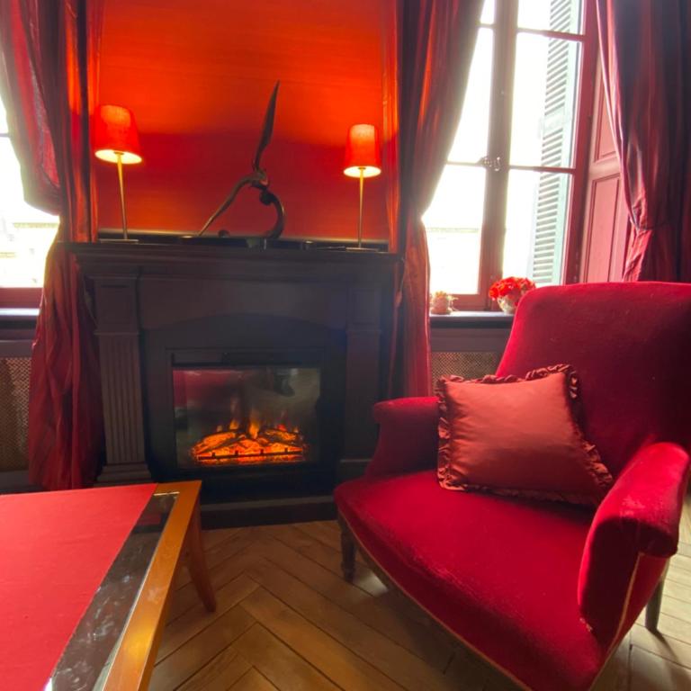 Demeure Saint Louis Historic manor, air-conditioned, free private parking, City 700m, WIFI, view - Doppelzimmer Saint Louis mit Blick auf die mittelalterliche Stadt - 23