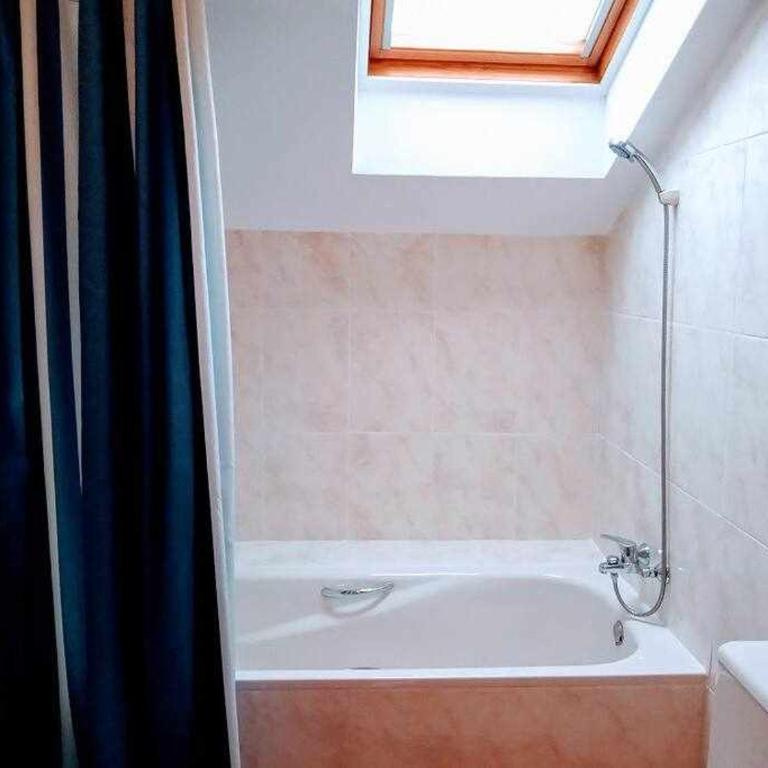 Precioso atico con bonitas vistas a la Peña Oroel - Appartement - 11