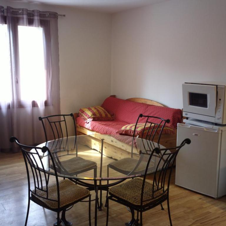 Chalet les moineaux Appartements - Apartment mit 1 Schlafzimmer - barrierefrei (2-4 Erwachsene) - 2