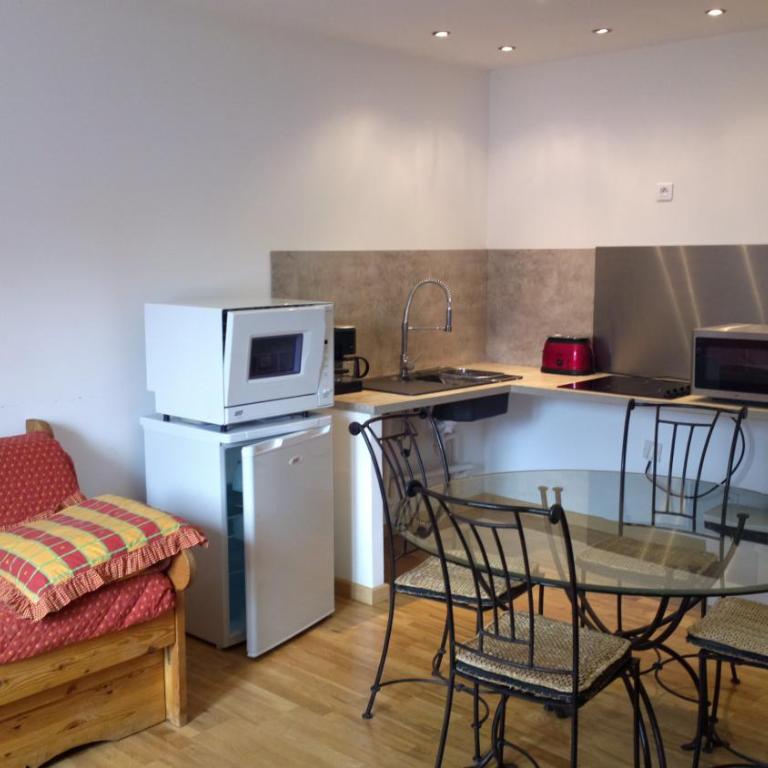 Chalet les moineaux Appartements - Apartment mit 1 Schlafzimmer - barrierefrei (2-4 Erwachsene) - 4