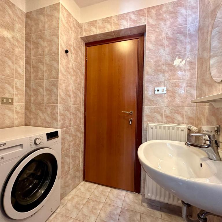Central Apartment Canazei - Appartamento con 3 Camere da Letto e Vista Montagna - 25